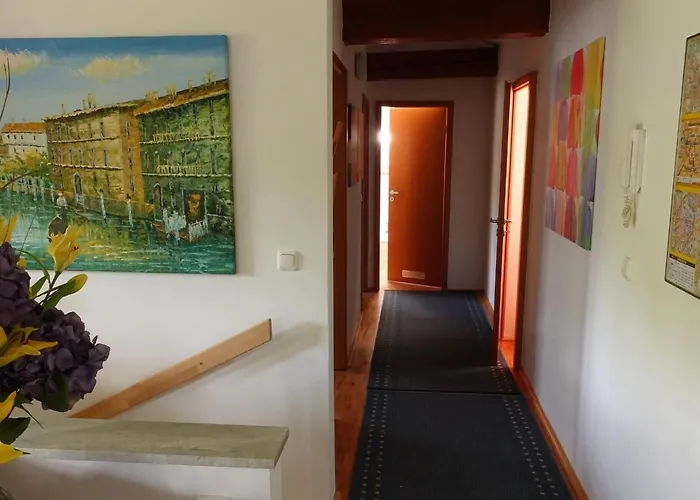 Campus Martin Apartment *